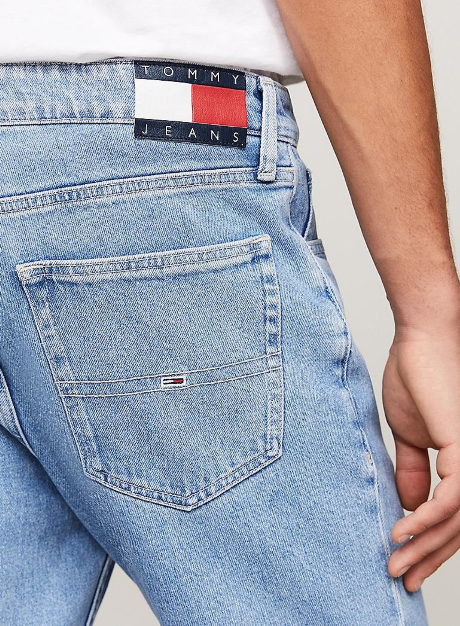 Tommy Jeans Ryan Regular Straight Jeans - Hympala Store