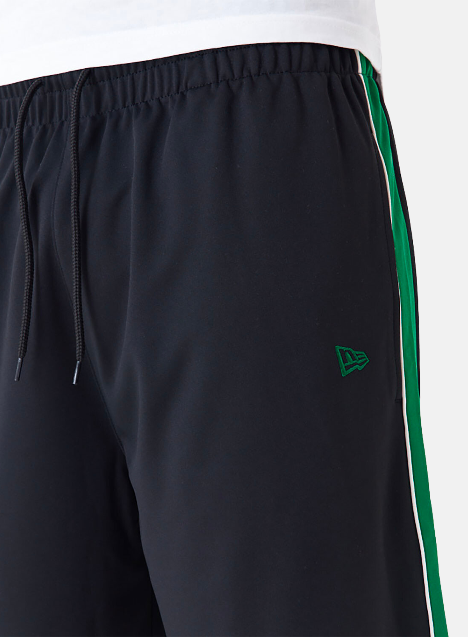 New Era Panel Shorts Black - Hympala Store