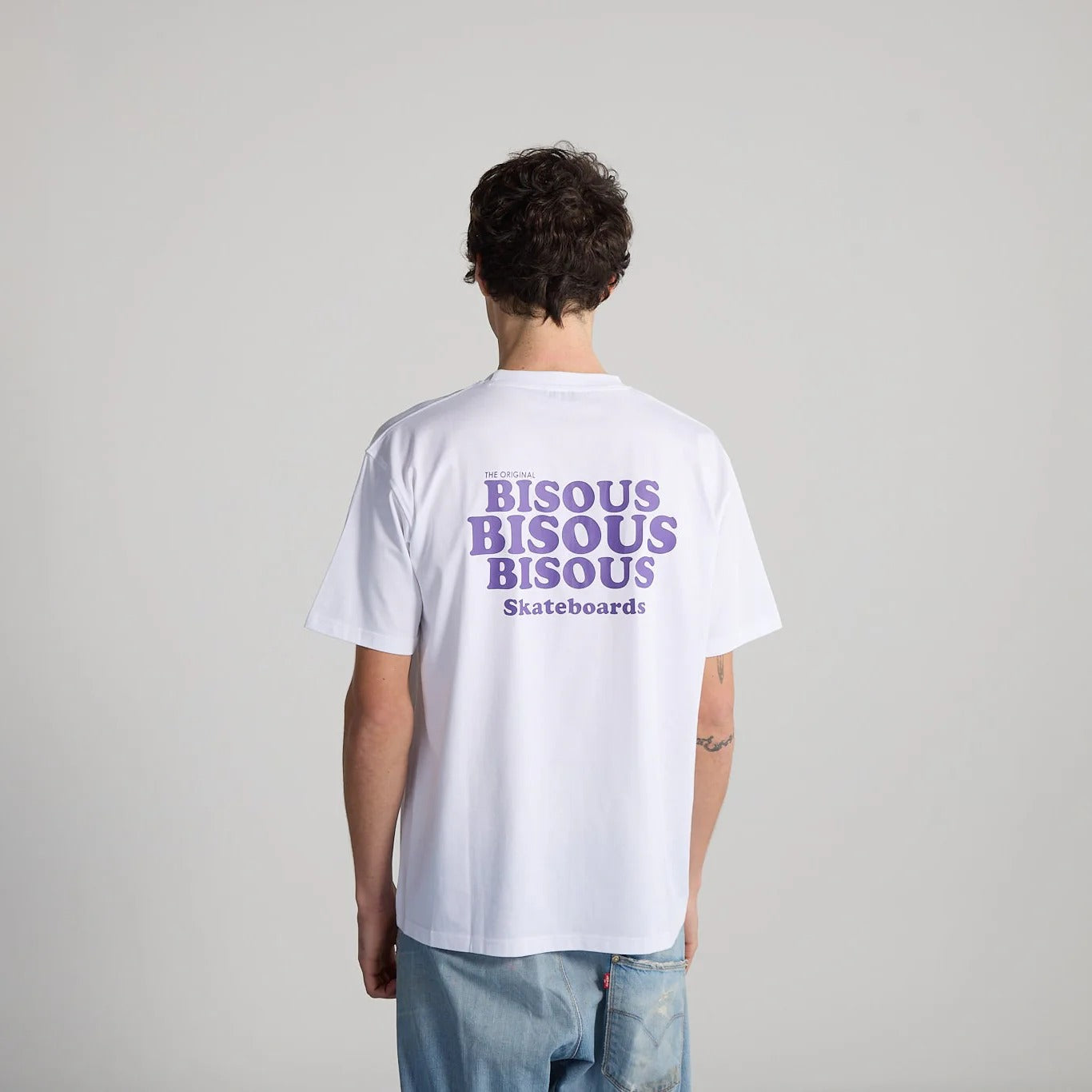 Tee Grease White