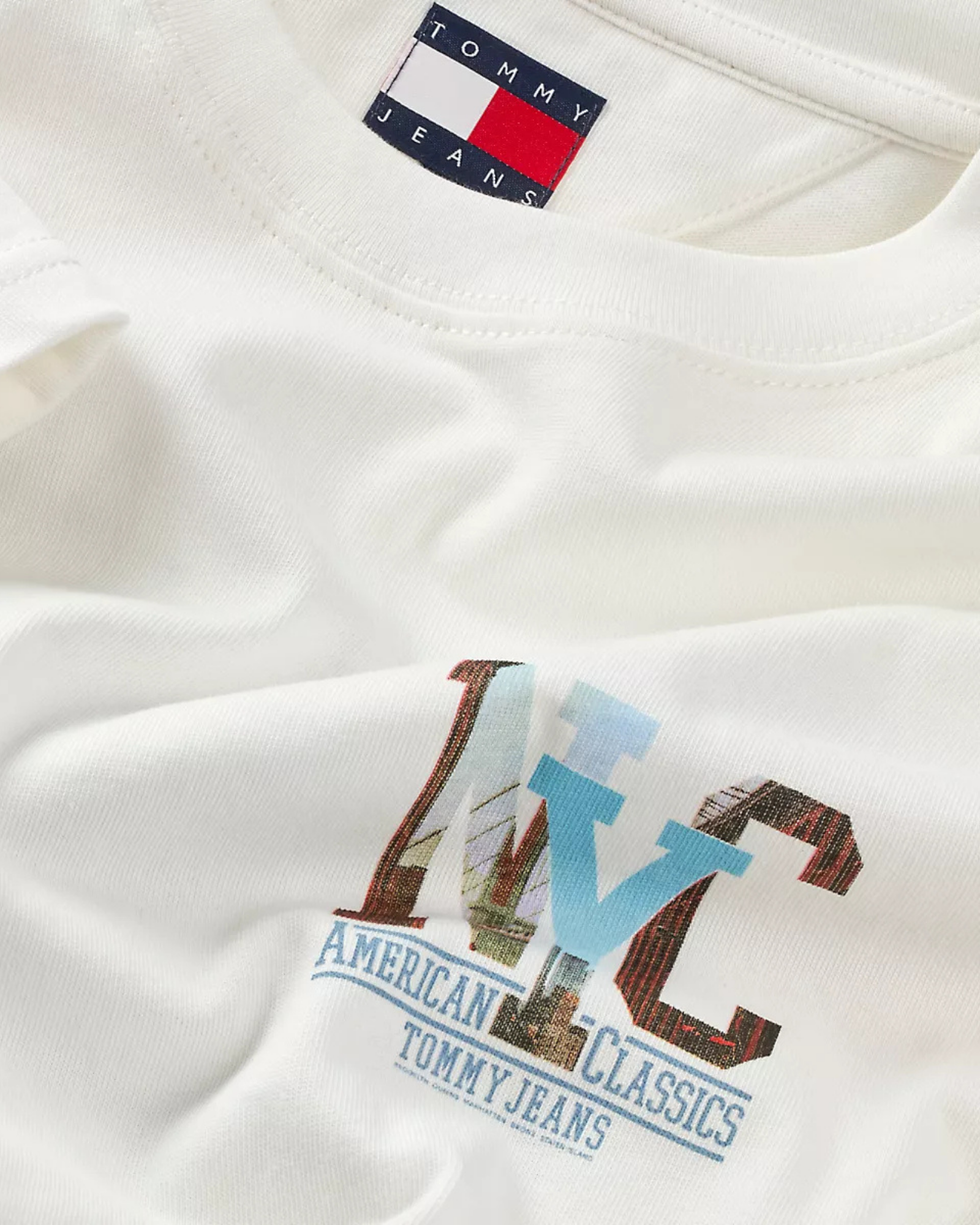 Relax Novelty Graphic Tee White