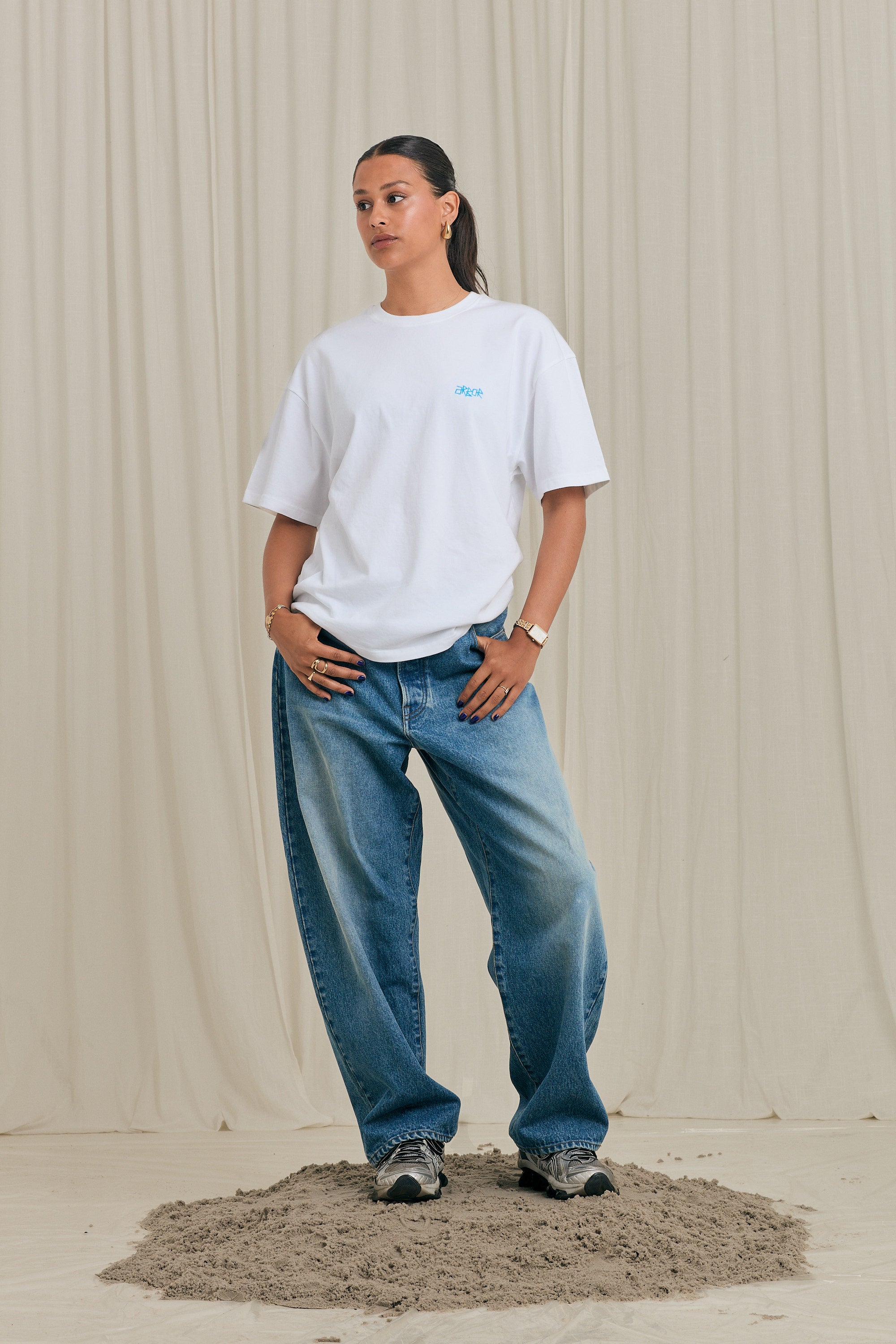 Blue Flower Oasis Tee White