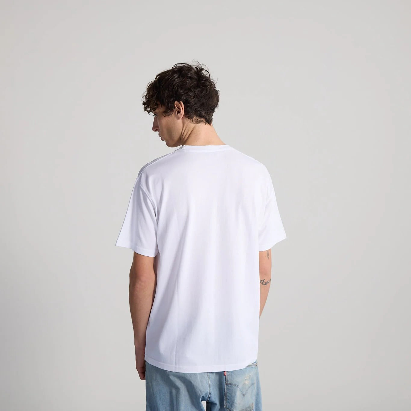 Tee Gianni Embroidery White